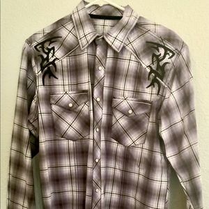 Wrangler Rock 47 embroidered button down shirt